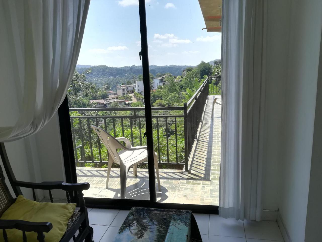 Kandy Hill Escape Exteriör bild