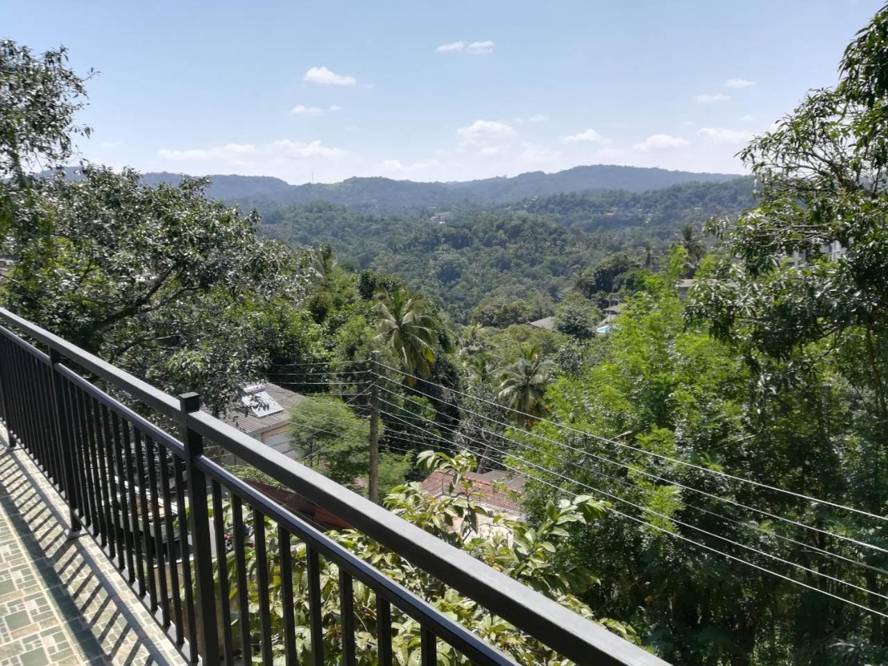 Kandy Hill Escape Exteriör bild